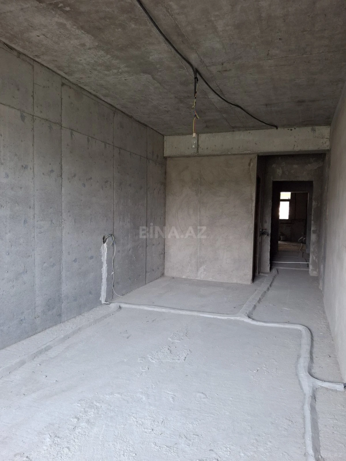 Satılır 4 otaqlı mənzil 237.6 m²