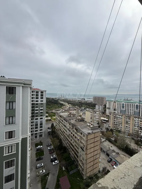 Satılır 2 otaqlı mənzil 65 m²