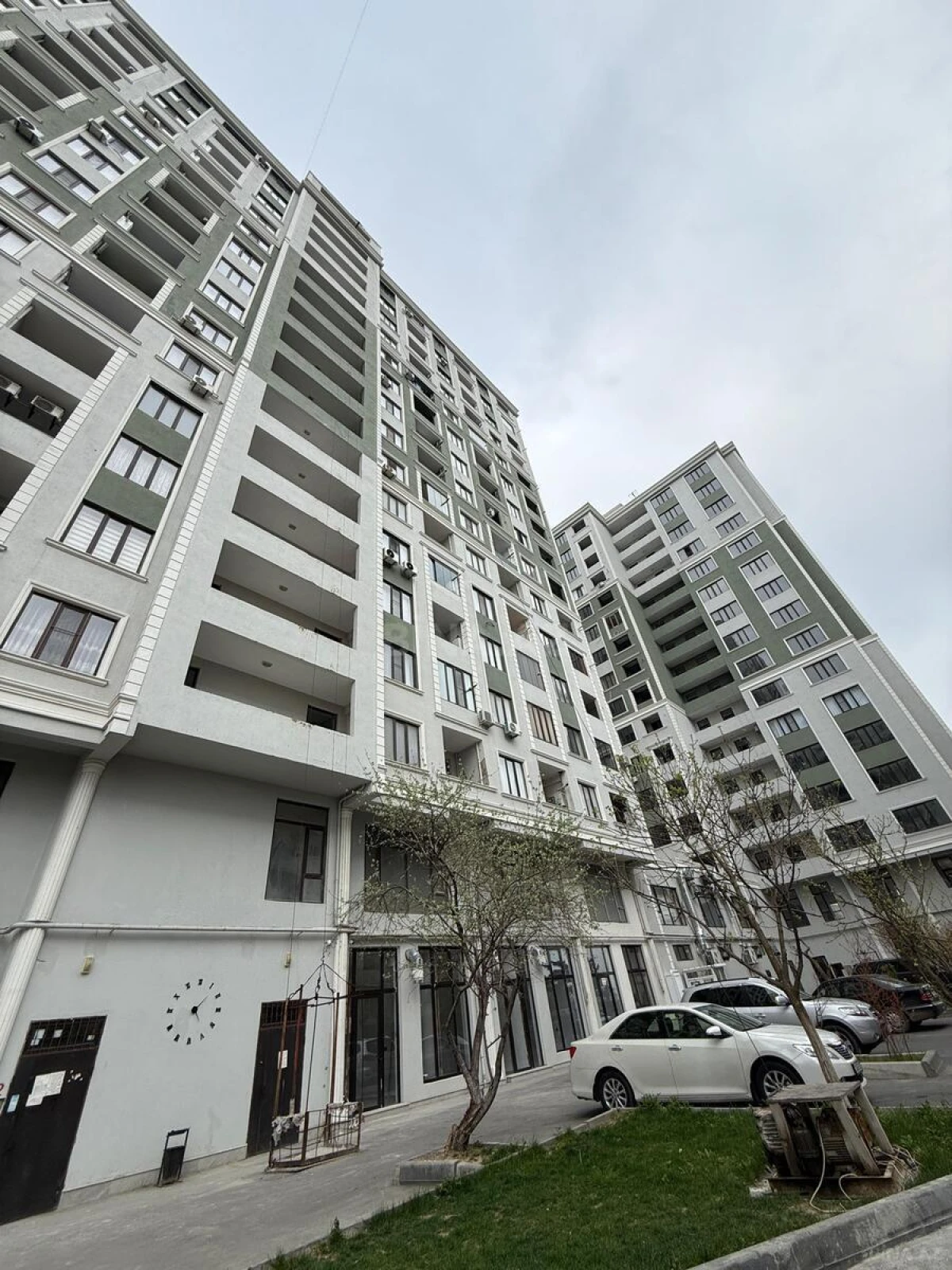 Satılır 2 otaqlı mənzil 65 m²