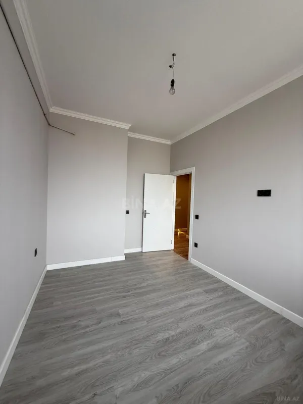 Satılır 2 otaqlı mənzil 65 m²