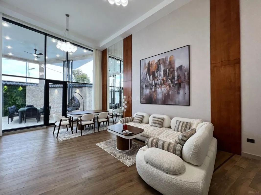 Satılır 4 otaqlı həyət evi 220 m²