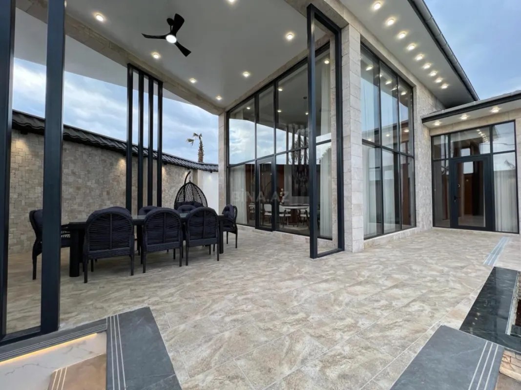 Satılır 4 otaqlı həyət evi 220 m²