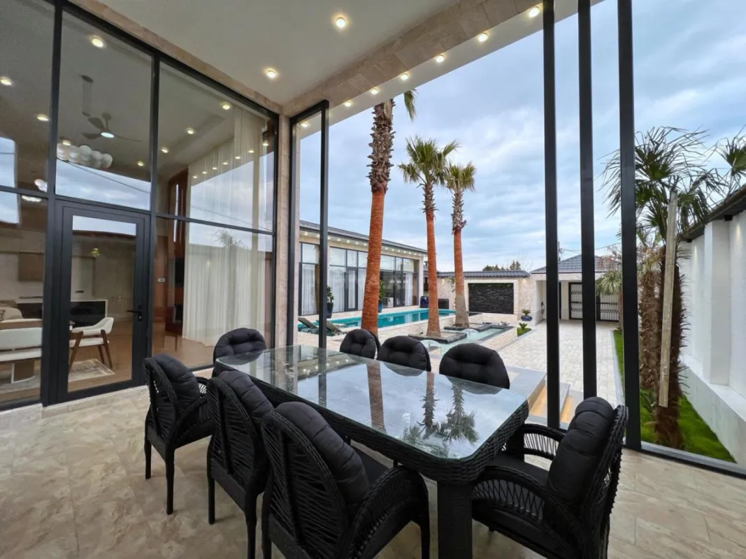 Satılır 4 otaqlı həyət evi 220 m²