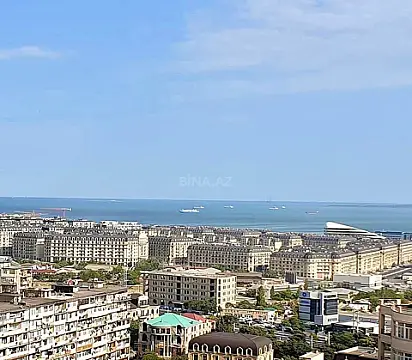 Satılır 3 otaqlı mənzil 126 m²