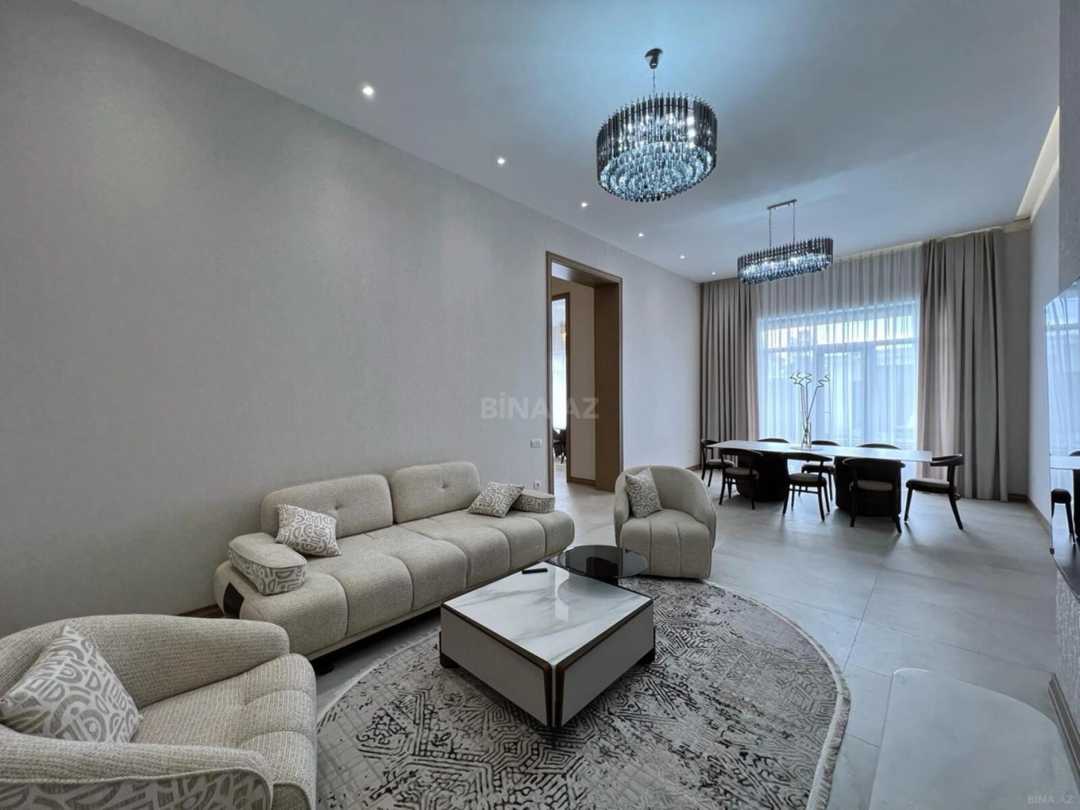 Satılır 4 otaqlı həyət evi 200 m²