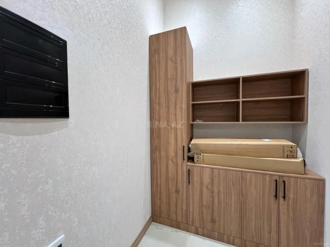 Satılır 4 otaqlı həyət evi 200 m²