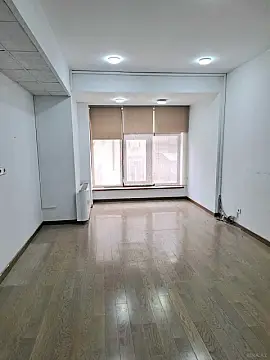 Kirayə verilir 8 otaqlı ofis 280 m²