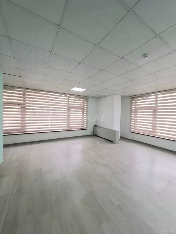 Kirayə verilir 8 otaqlı ofis 280 m²