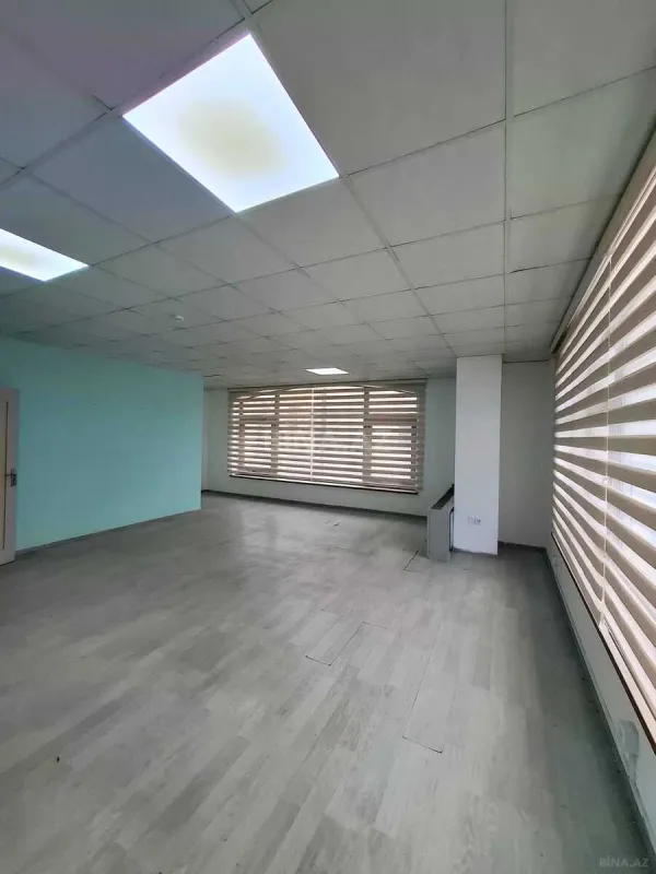 Kirayə verilir 8 otaqlı ofis 280 m²
