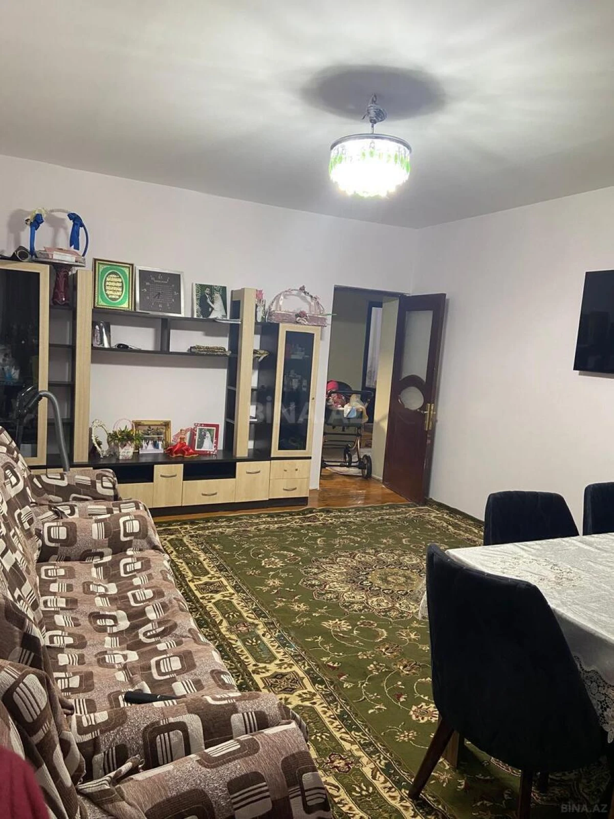 Satılır 2 otaqlı mənzil 70 m²