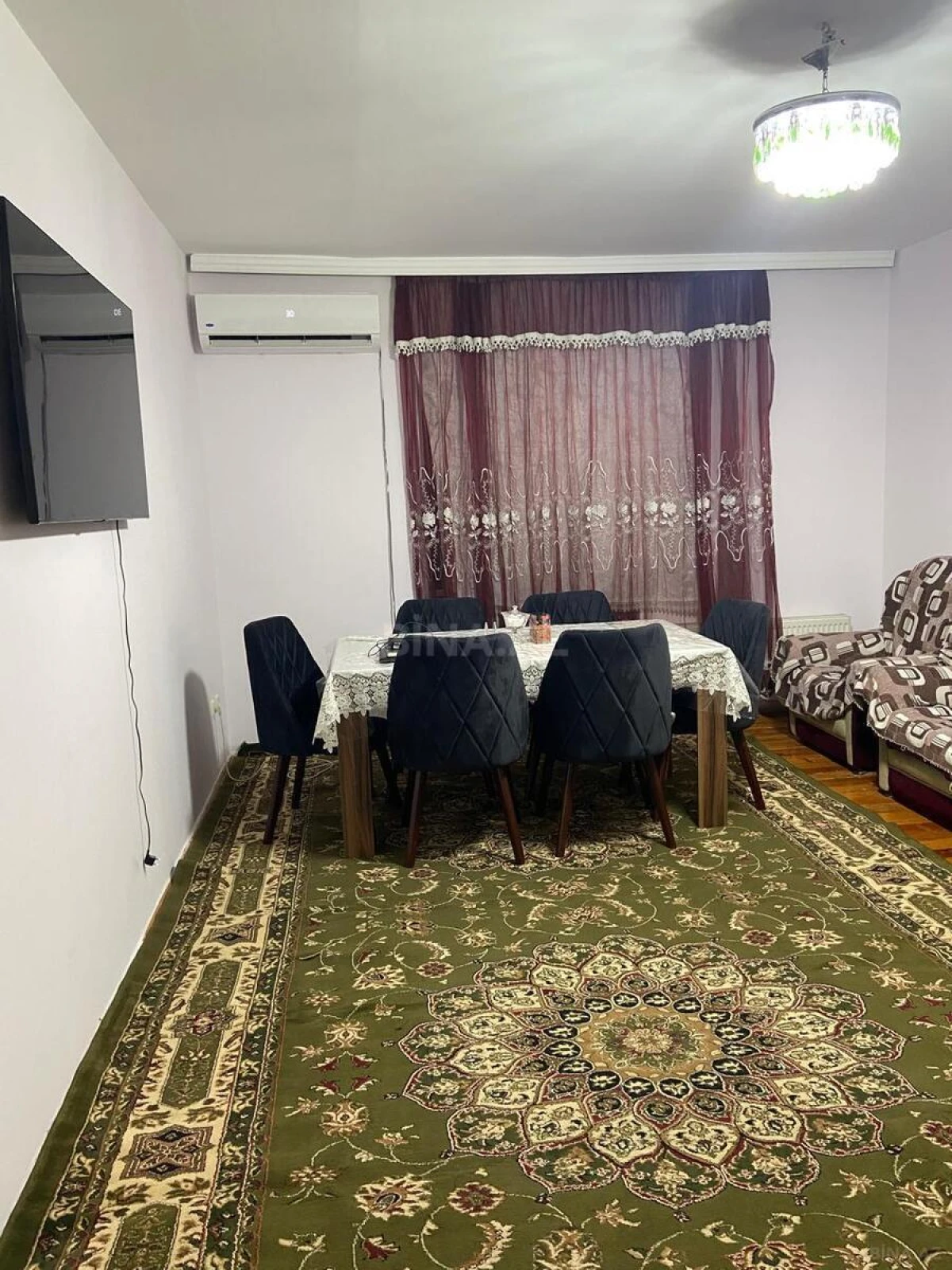 Satılır 2 otaqlı mənzil 70 m²