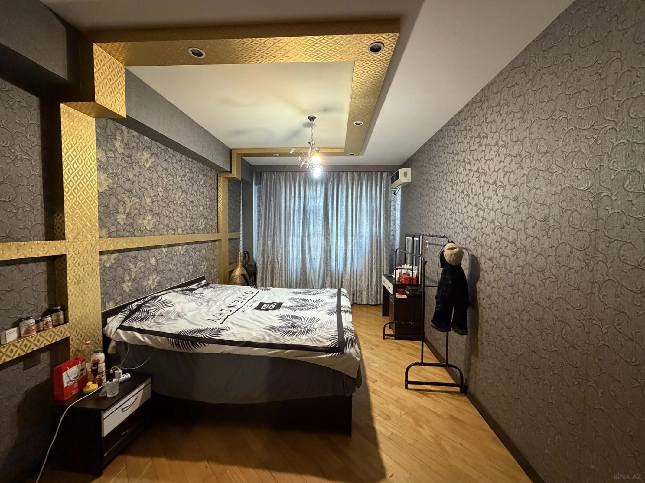 Satılır 2 otaqlı mənzil 95 m²