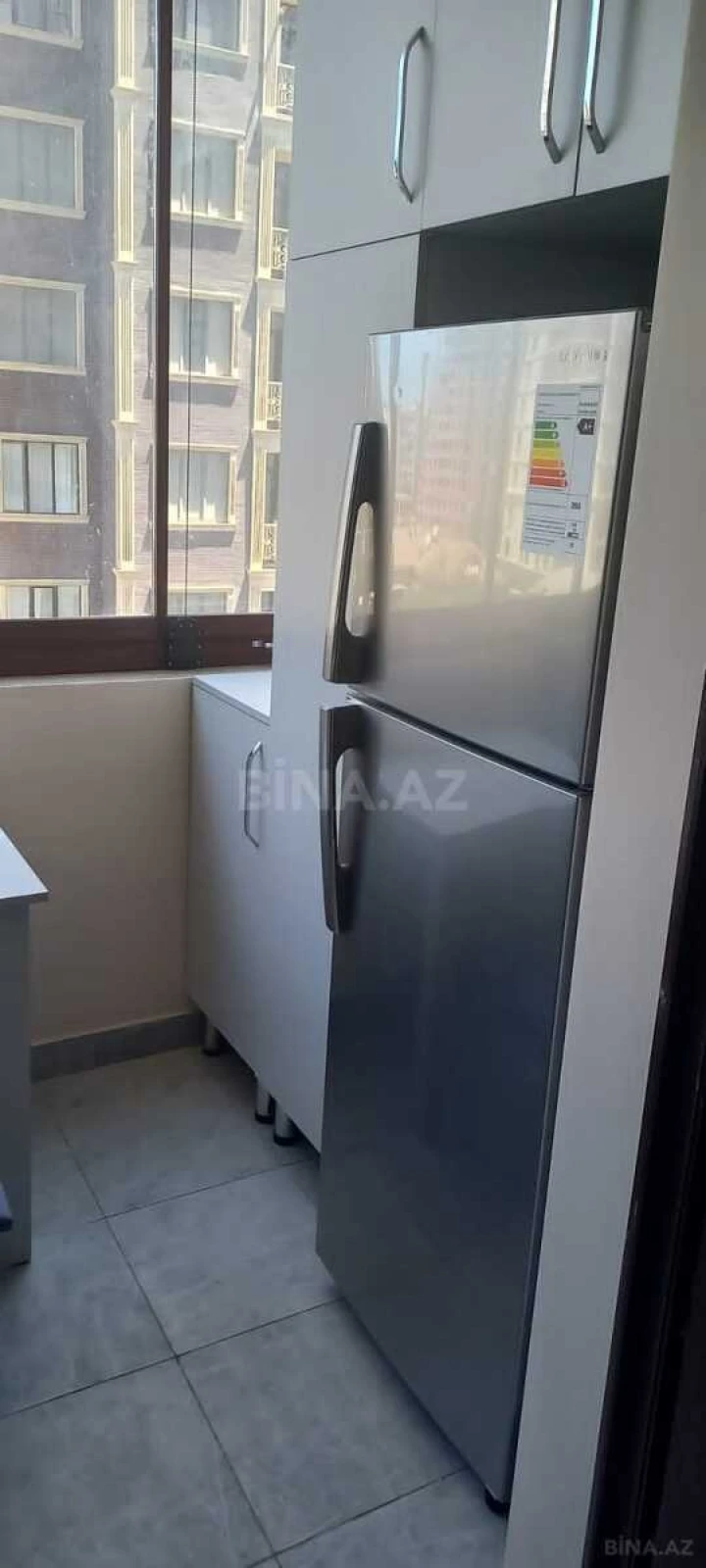 Kirayə verilir 2 otaqlı mənzil 62 m²