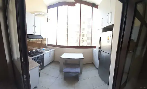 Kirayə verilir 2 otaqlı mənzil 62 m²