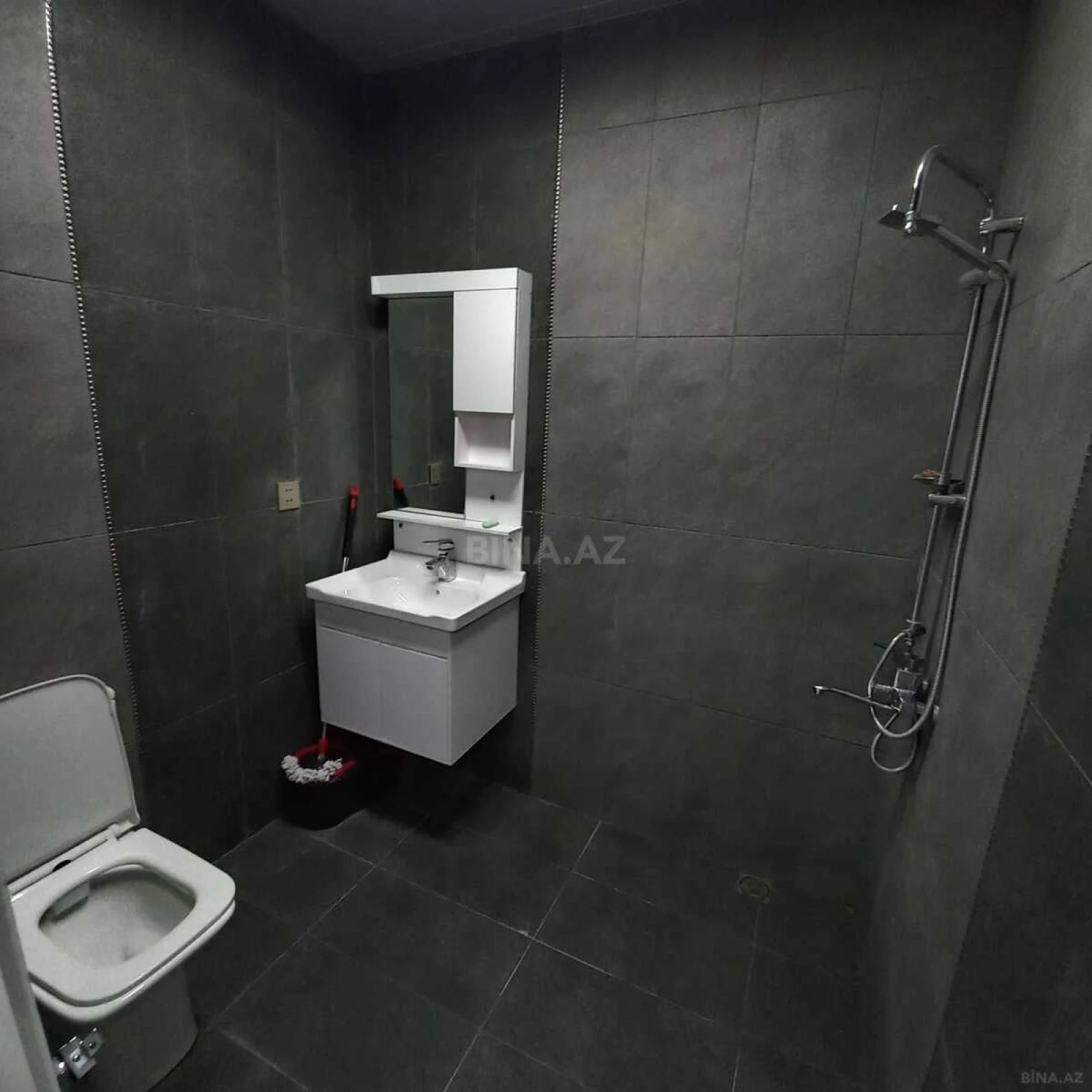 Kirayə verilir 2 otaqlı mənzil 62 m²