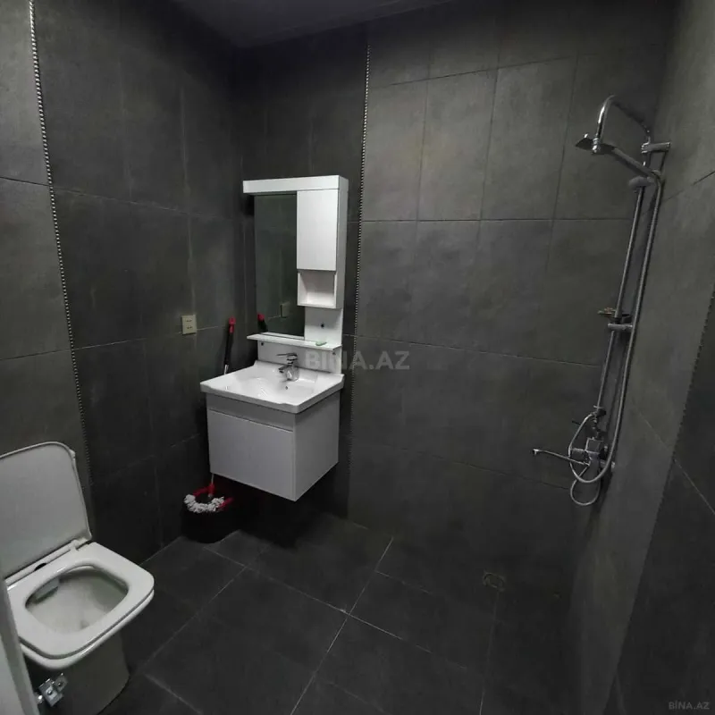 Kirayə verilir 2 otaqlı mənzil 62 m²