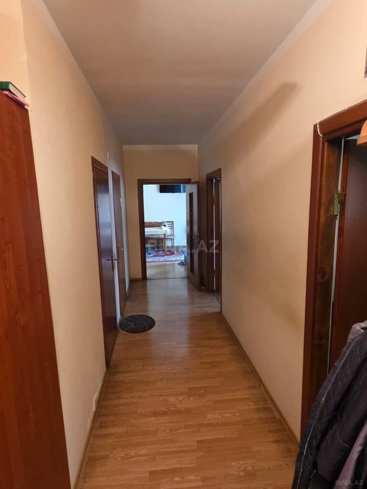Satılır 3 otaqlı mənzil 96 m²