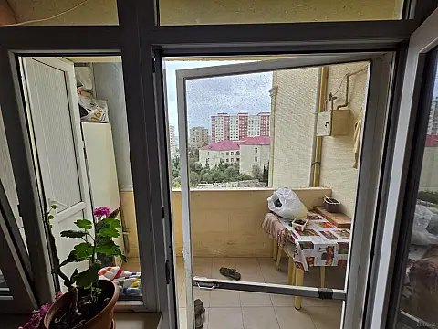 Satılır 3 otaqlı mənzil 96 m²