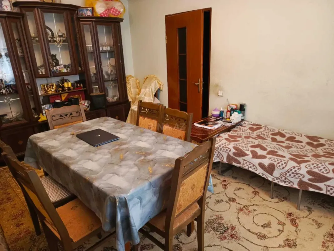 Satılır 3 otaqlı mənzil 96 m²
