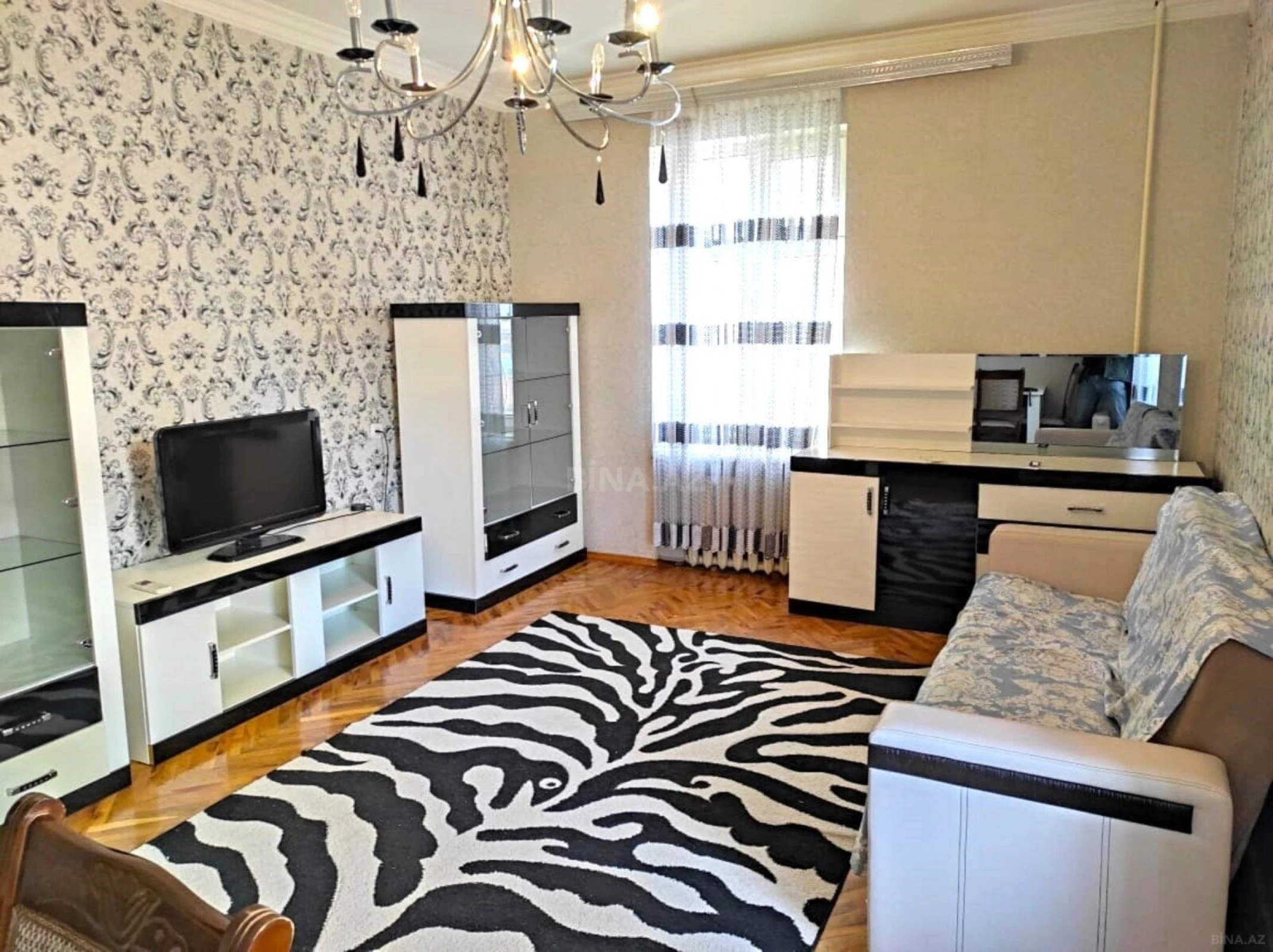 Kirayə verilir 3 otaqlı mənzil 80 m²