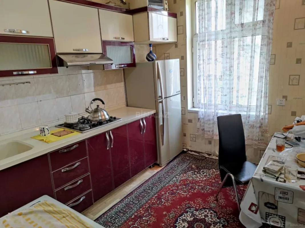Kirayə verilir 3 otaqlı mənzil 80 m²