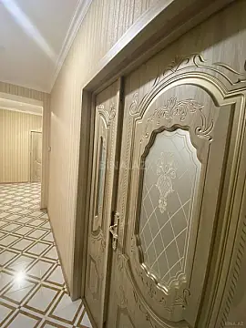 Kirayə verilir 2 otaqlı mənzil 98 m²