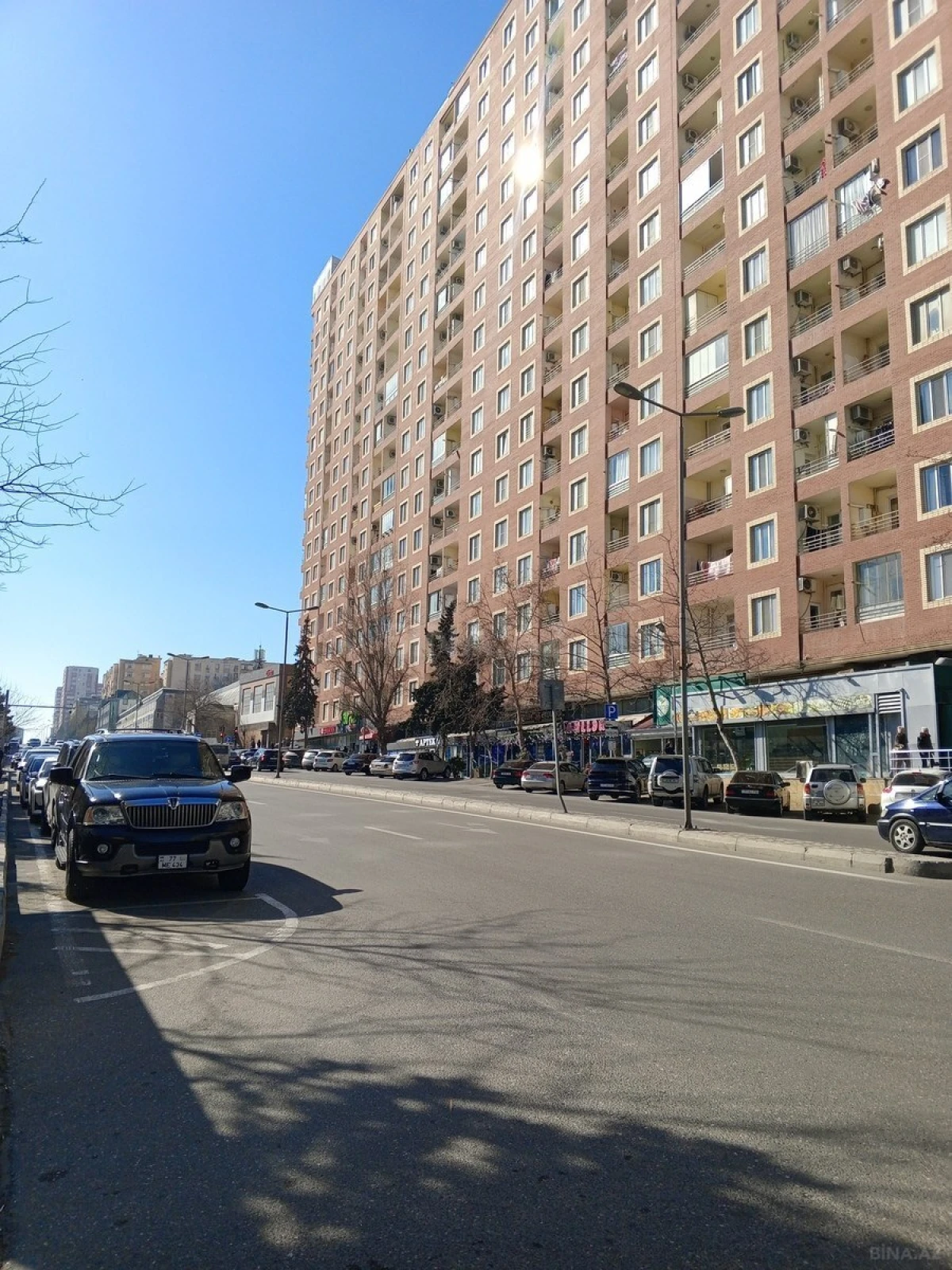 Satılır obyekt 28 m²