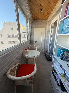 Satılır 2 otaqlı mənzil 73 m²