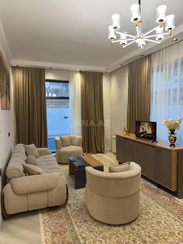 Kirayə verilir 4 otaqlı həyət evi 150 m²