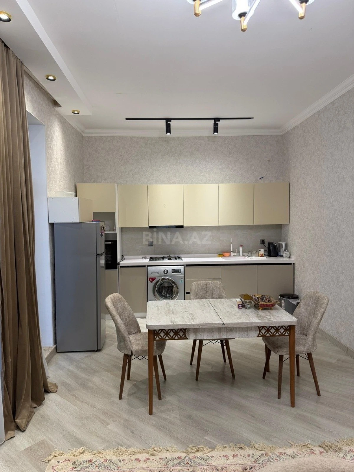 Kirayə verilir 4 otaqlı həyət evi 150 m²