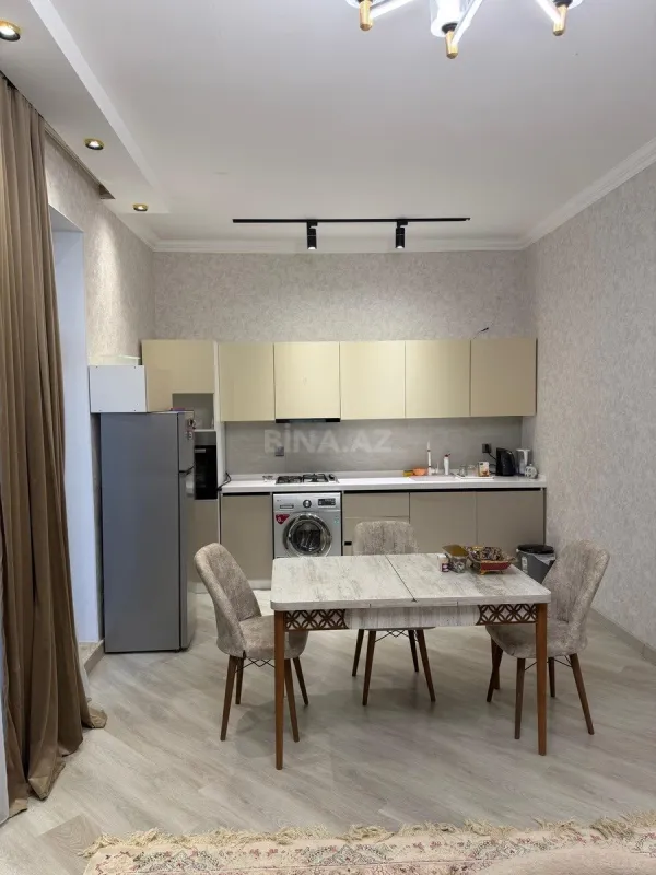 Kirayə verilir 4 otaqlı həyət evi 150 m²