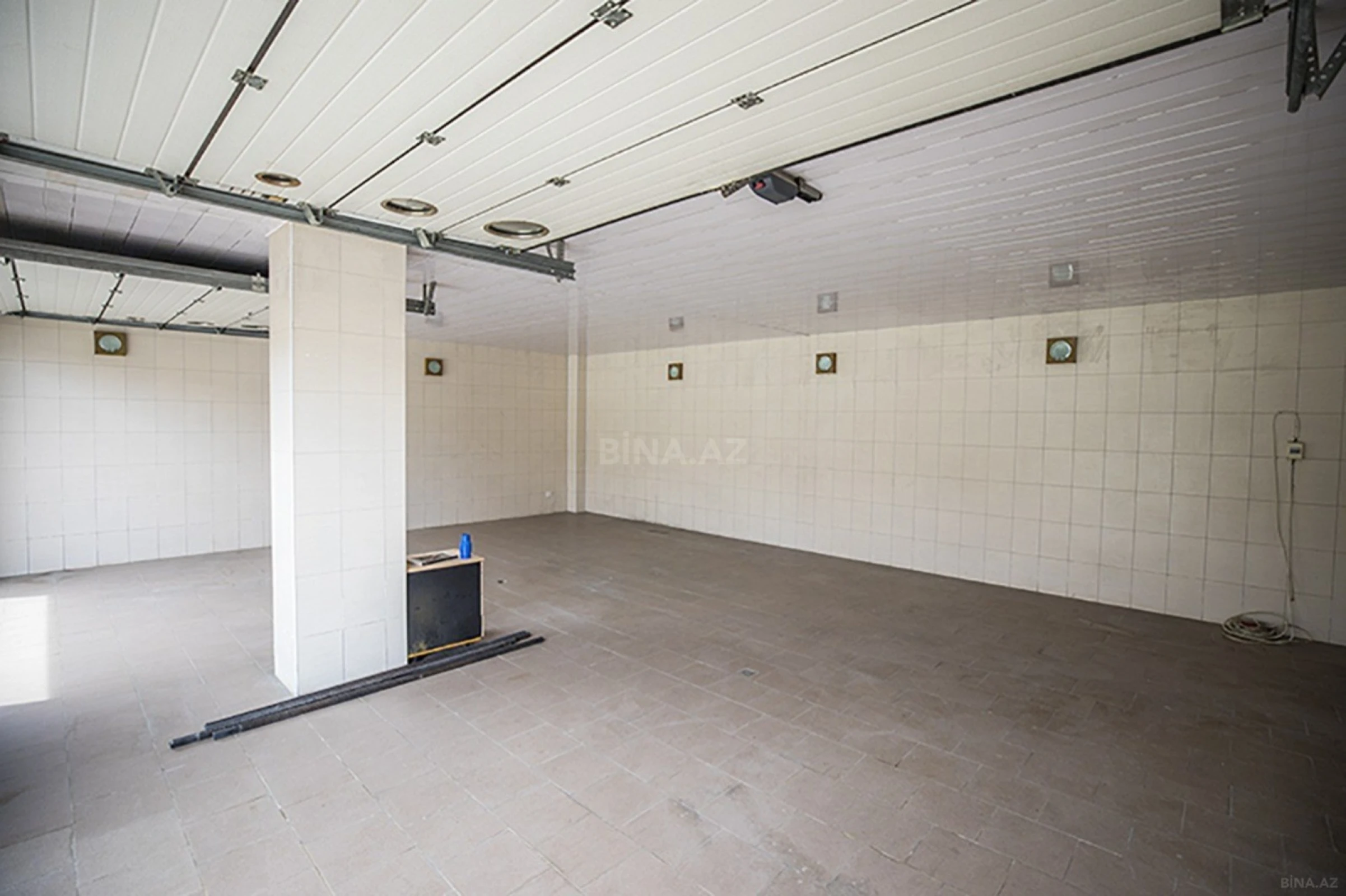 Satılır 6 otaqlı həyət evi 450 m²