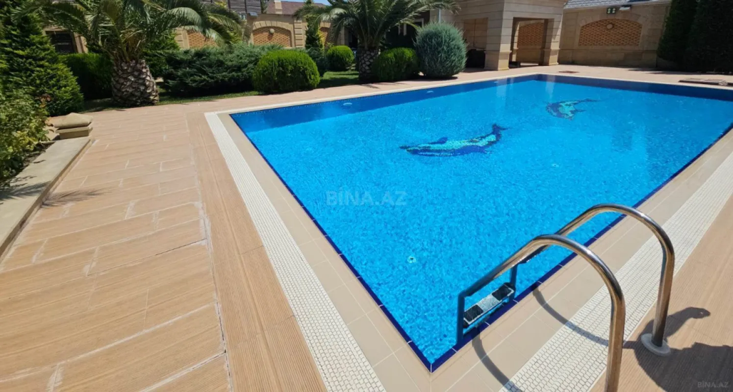Satılır 6 otaqlı həyət evi 450 m²