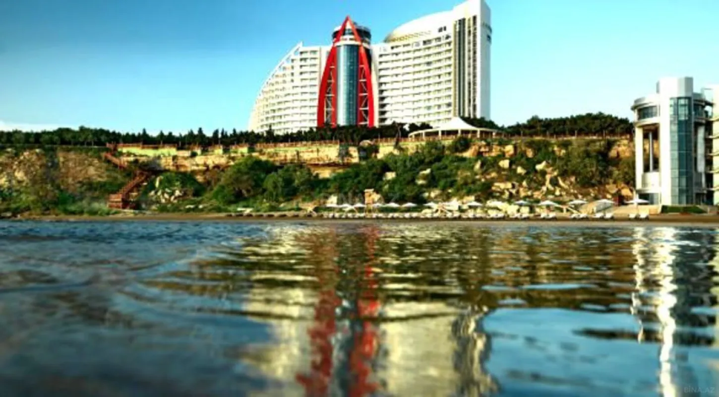 Satılır 6 otaqlı həyət evi 450 m²