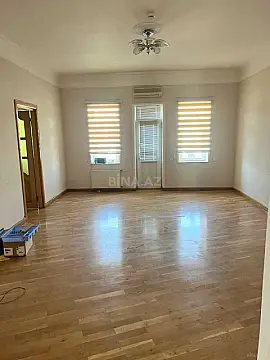 Kirayə verilir 20 otaqlı ofis 1100 m²