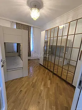 Kirayə verilir 3 otaqlı mənzil 90 m² — Bakı 3 otaq 90.00 m²