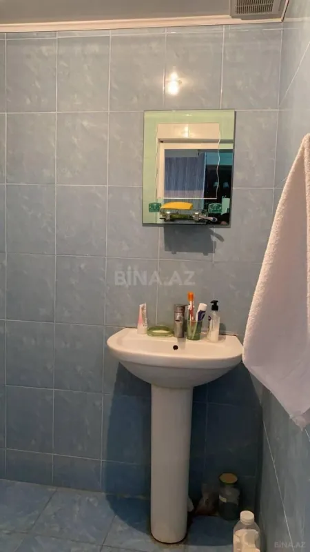 Kirayə verilir 2 otaqlı mənzil 50 m²