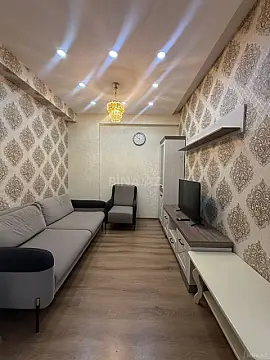 Satılır 2 otaqlı mənzil 55 m²