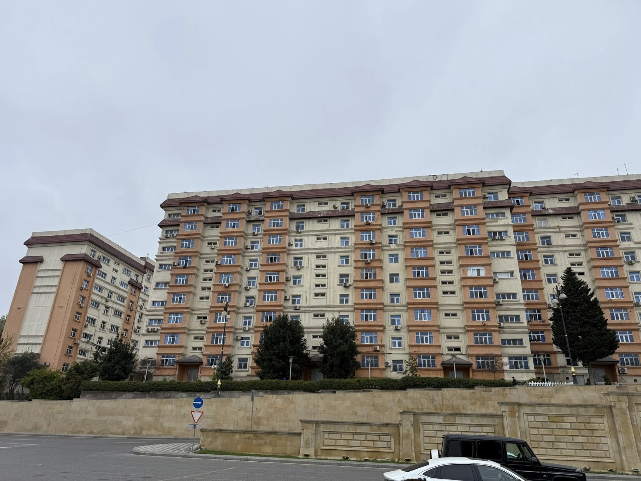 Satılır 3 otaqlı mənzil 70 m²