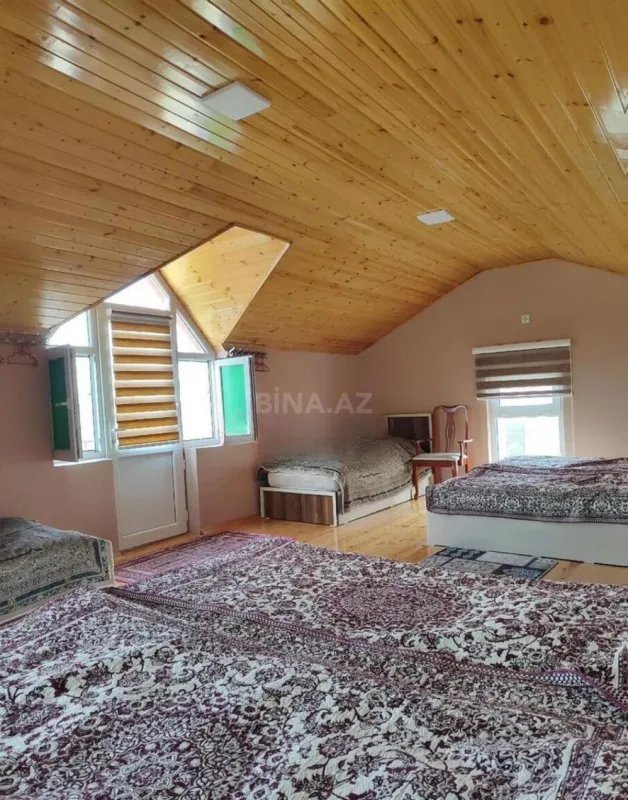 Kirayə verilir 3 otaqlı həyət evi 155 m²