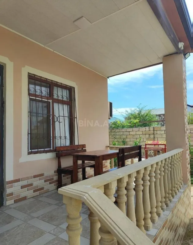 Kirayə verilir 3 otaqlı həyət evi 155 m²