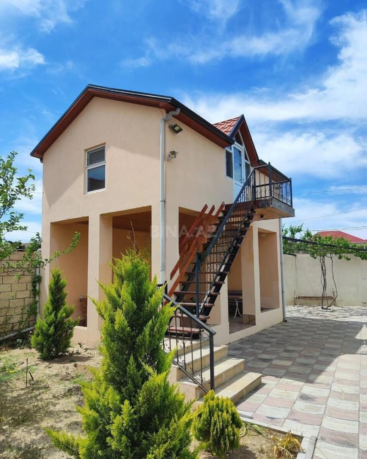 Kirayə verilir 3 otaqlı həyət evi 155 m²