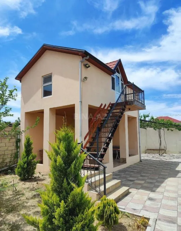 Kirayə verilir 3 otaqlı həyət evi 155 m²