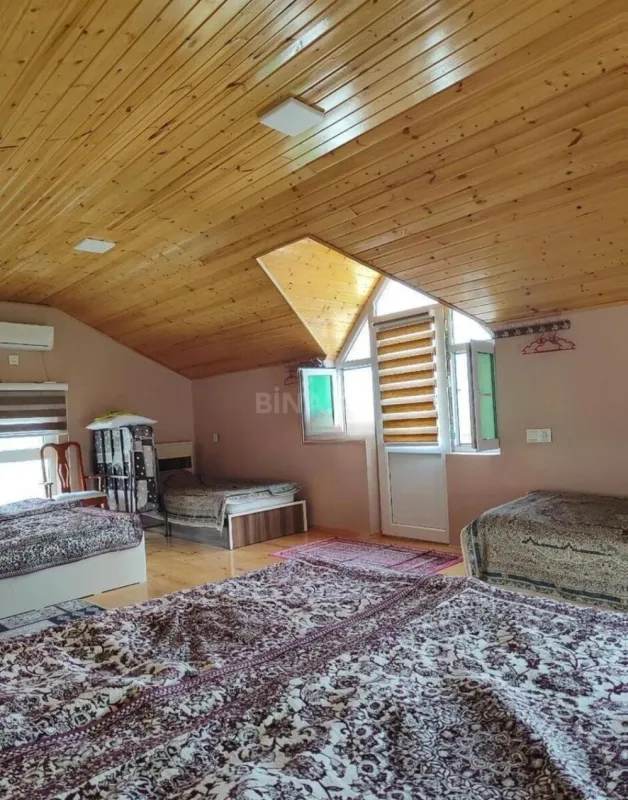 Kirayə verilir 3 otaqlı həyət evi 155 m²