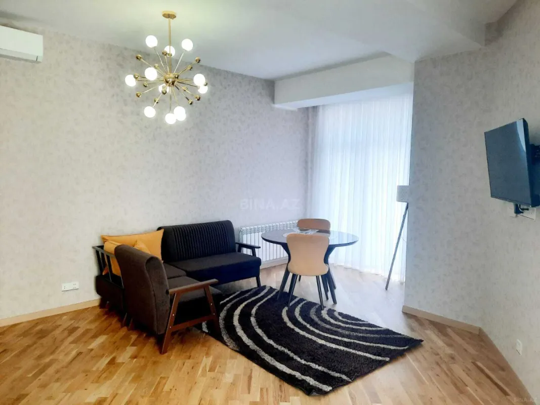 Kirayə verilir 2 otaqlı mənzil 63 m²
