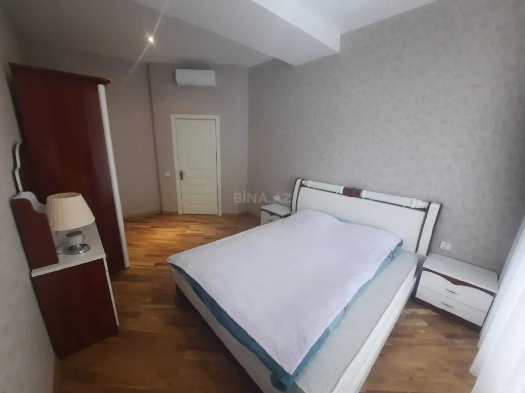 Kirayə verilir 2 otaqlı mənzil 63 m²