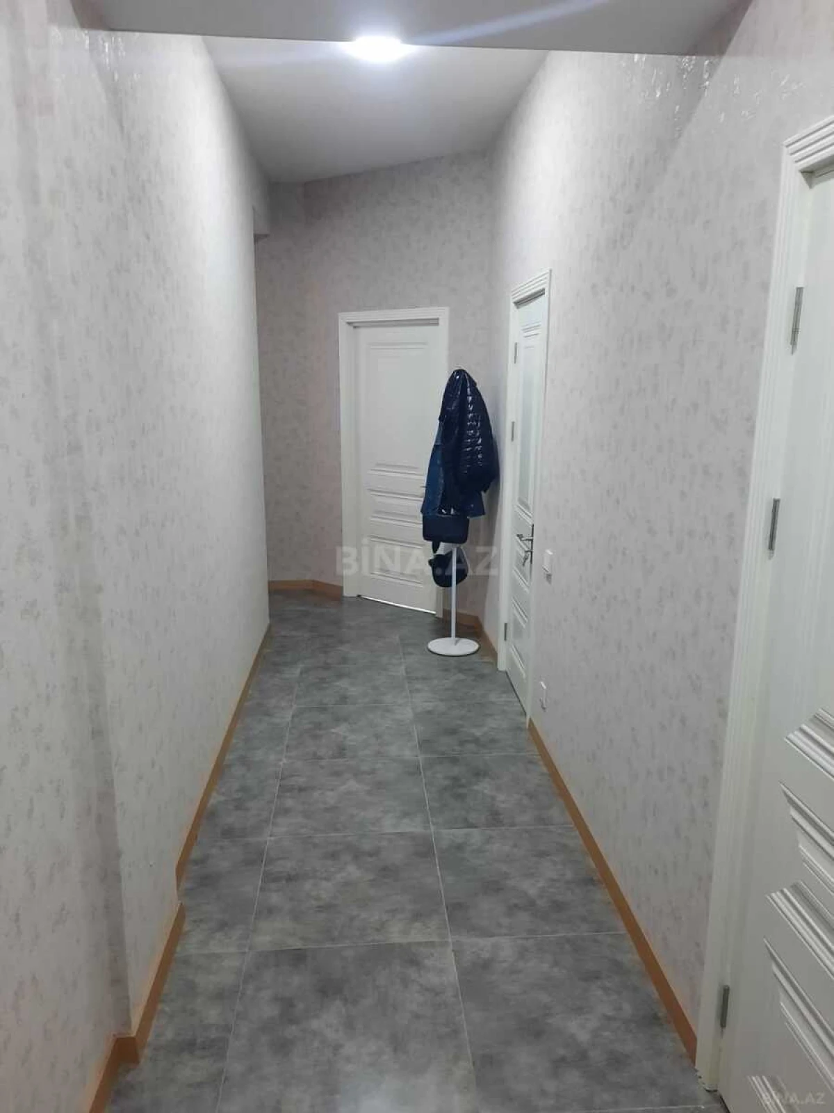 Kirayə verilir 2 otaqlı mənzil 63 m²