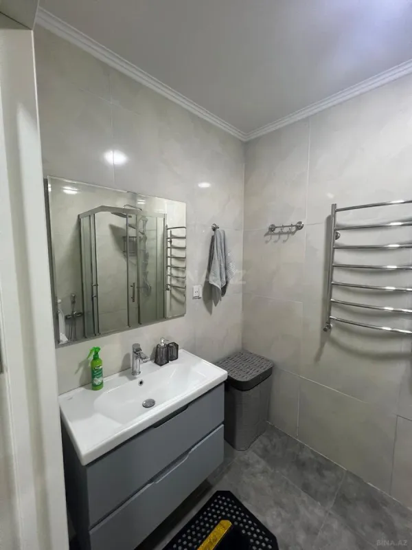 Kirayə verilir 2 otaqlı mənzil 63 m²