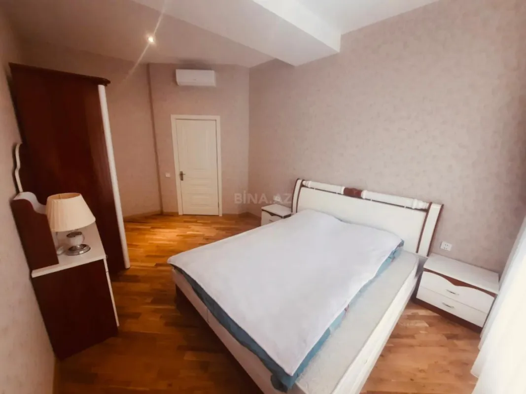 Kirayə verilir 2 otaqlı mənzil 63 m²