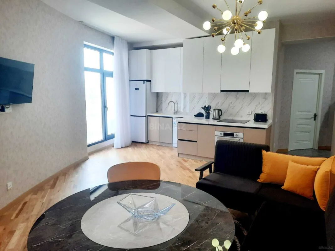 Kirayə verilir 2 otaqlı mənzil 63 m²